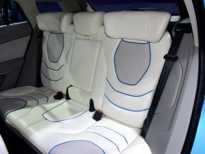 【图】一部手机的钱 江铃驭胜S330开回家!_汽车之家